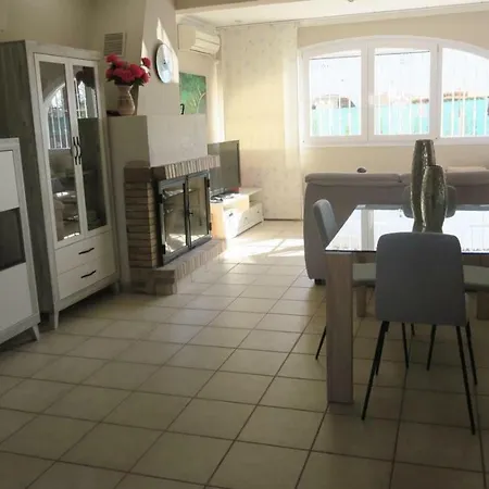 Fabulosa Con Piscina Вилла Дения